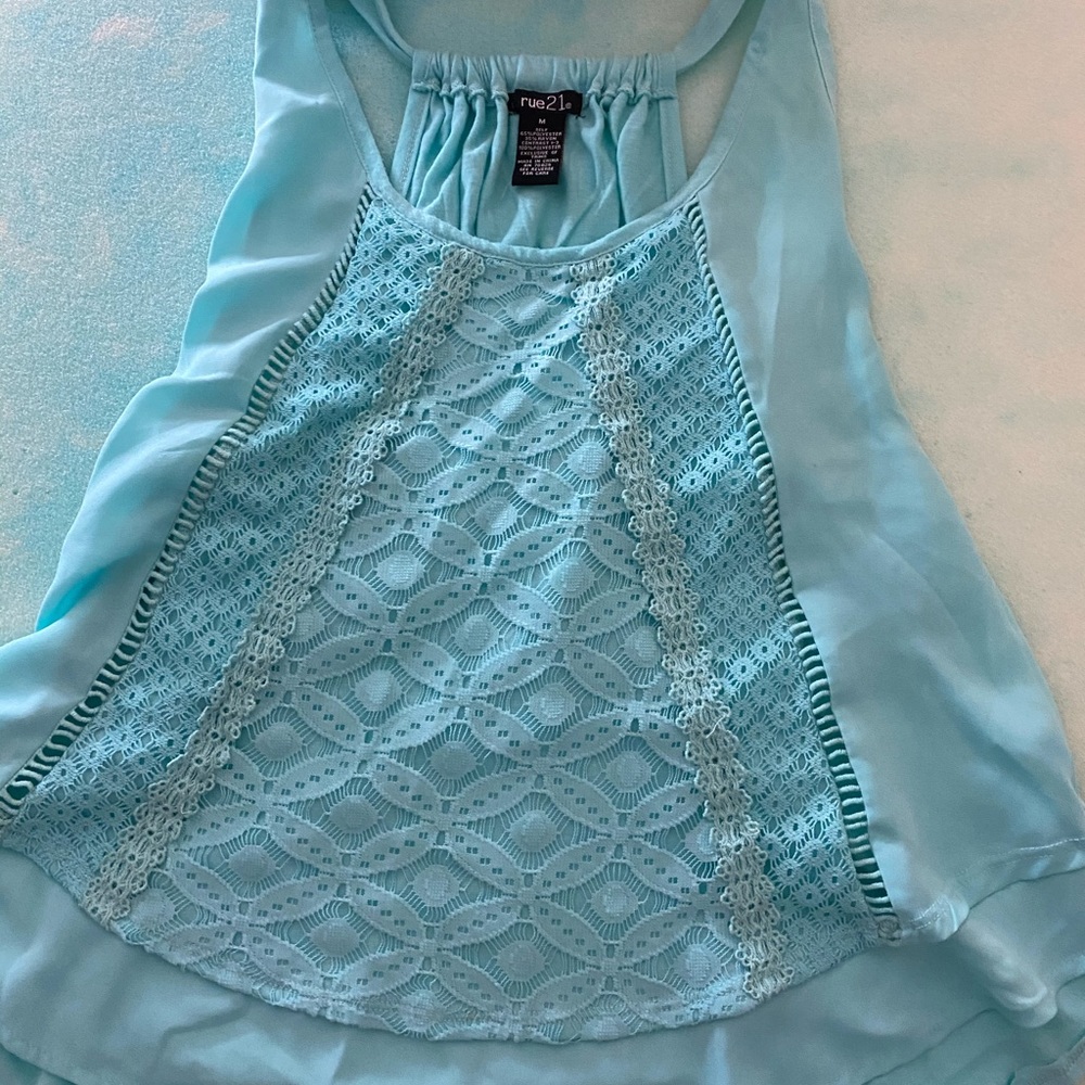 Tank top.